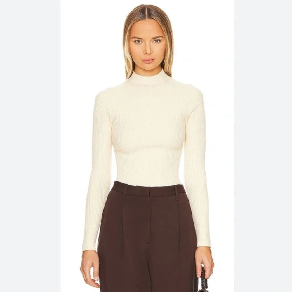 NWOT House Of Harlow 1960 All Day Contour Mock Neck Top. Size XL - Picture 7 of 7